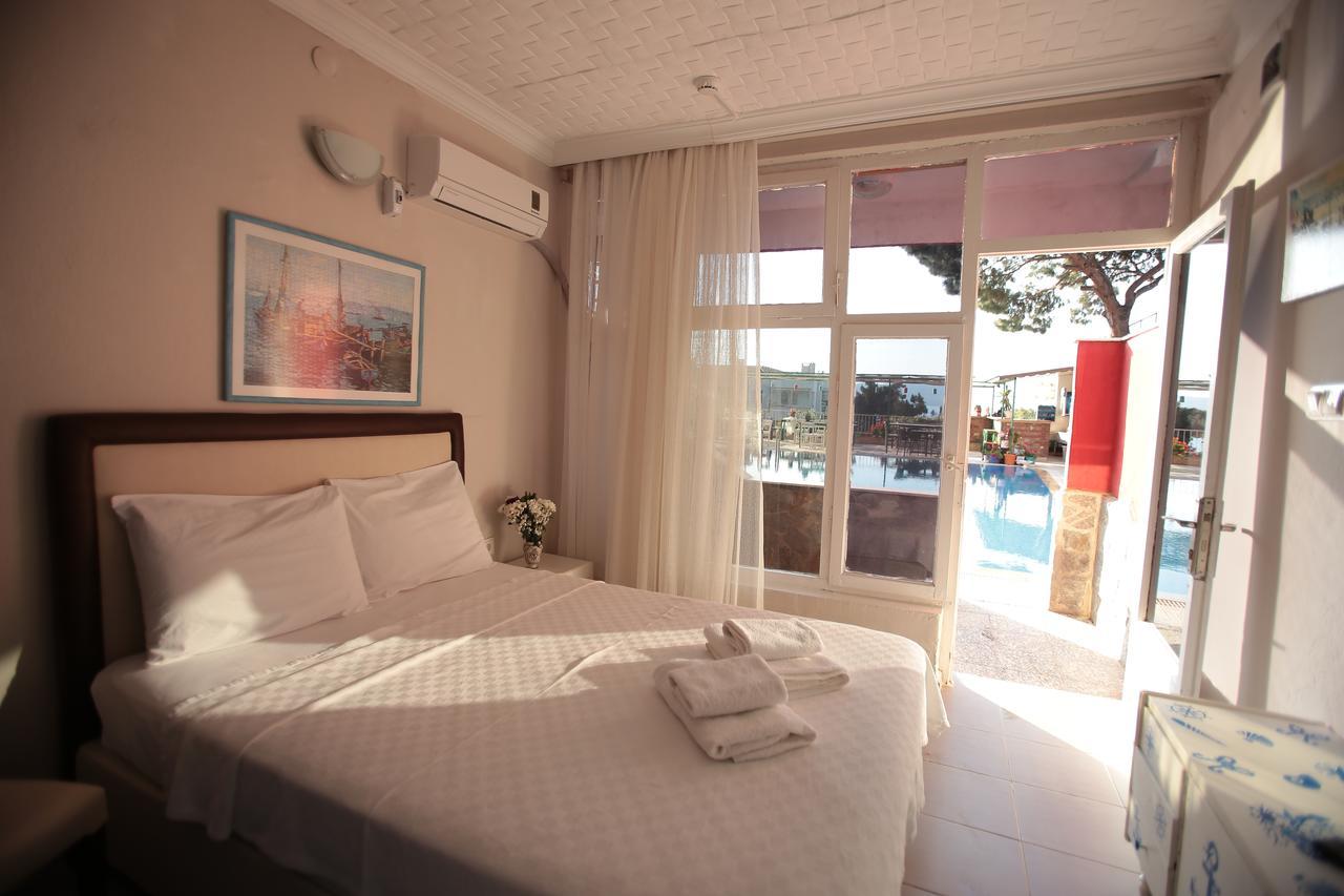 Tunc Hotel Ayvalik Bagian luar foto